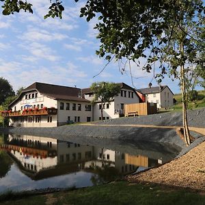 Hotel Burg Hof